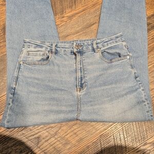 SOLD - American Eagle Outfitters Curvy Mom Jeans in Light Blue